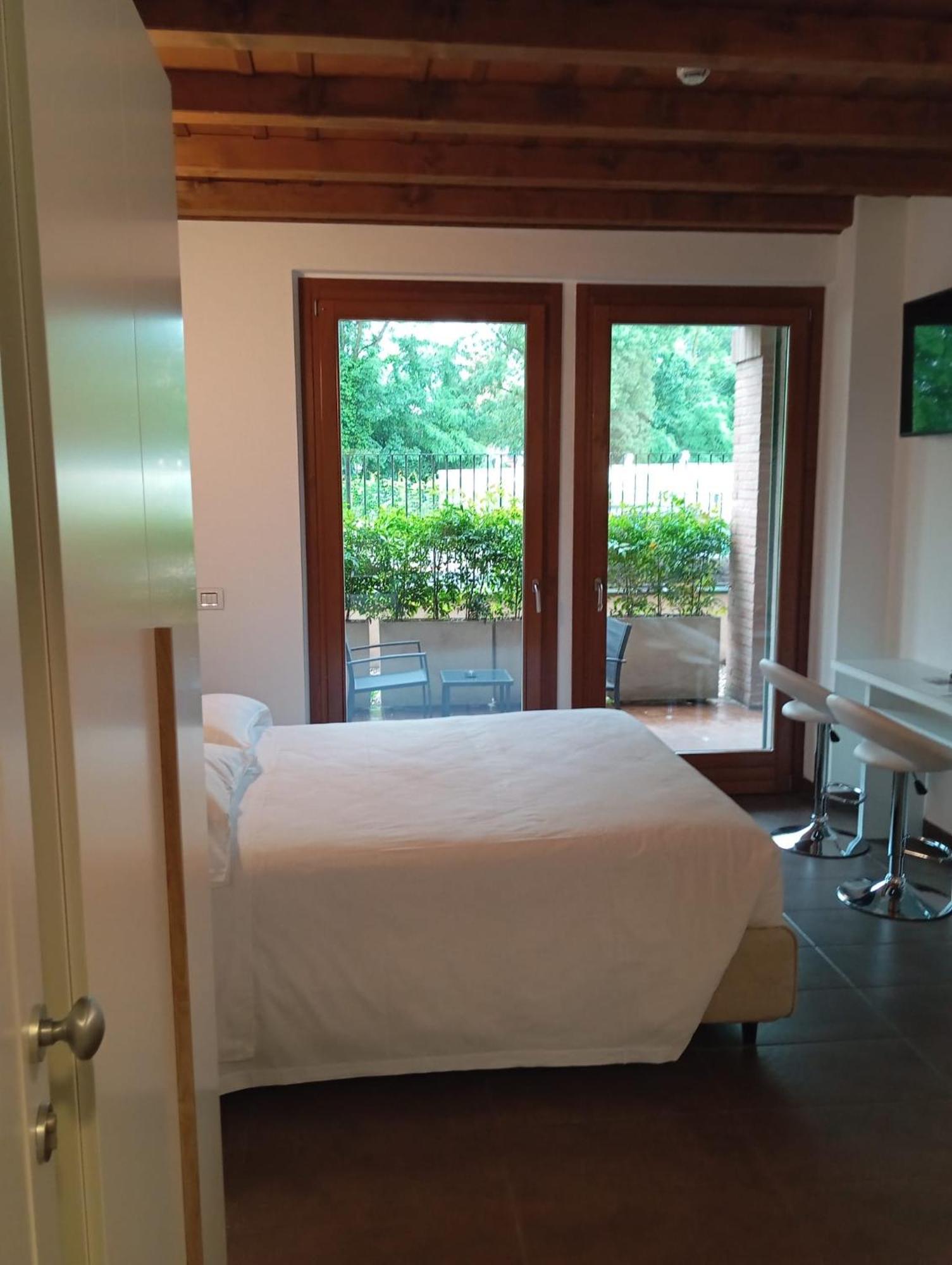 Bes Residence Bergamo Polaresco Luaran gambar